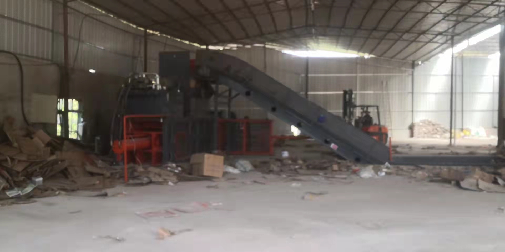 200型液壓打包（bāo）機